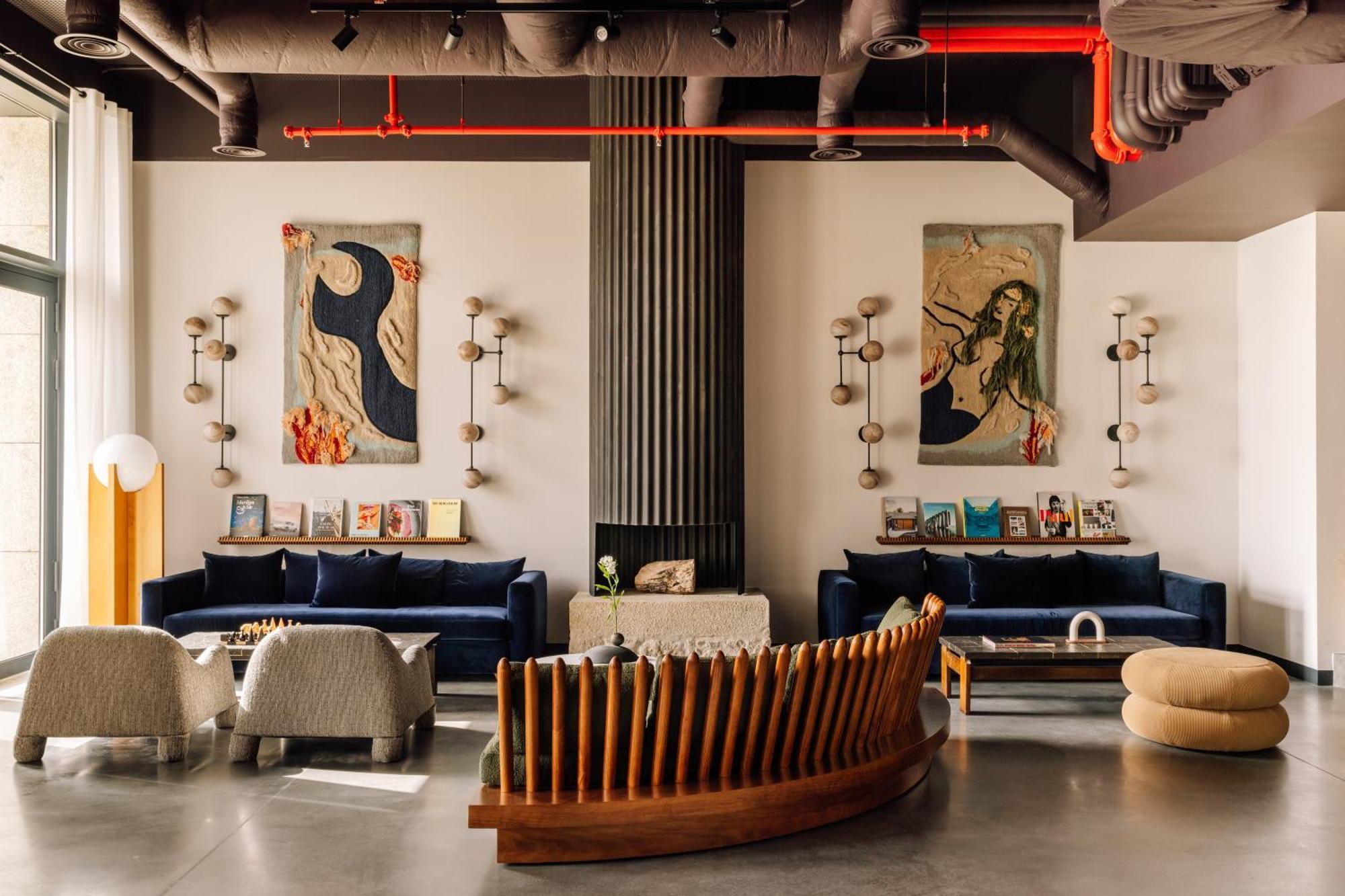 The Rebello Hotel & Spa - Small Luxury Hotels Of The World 加亚新城 外观 照片 The lobby at the Standard East Village