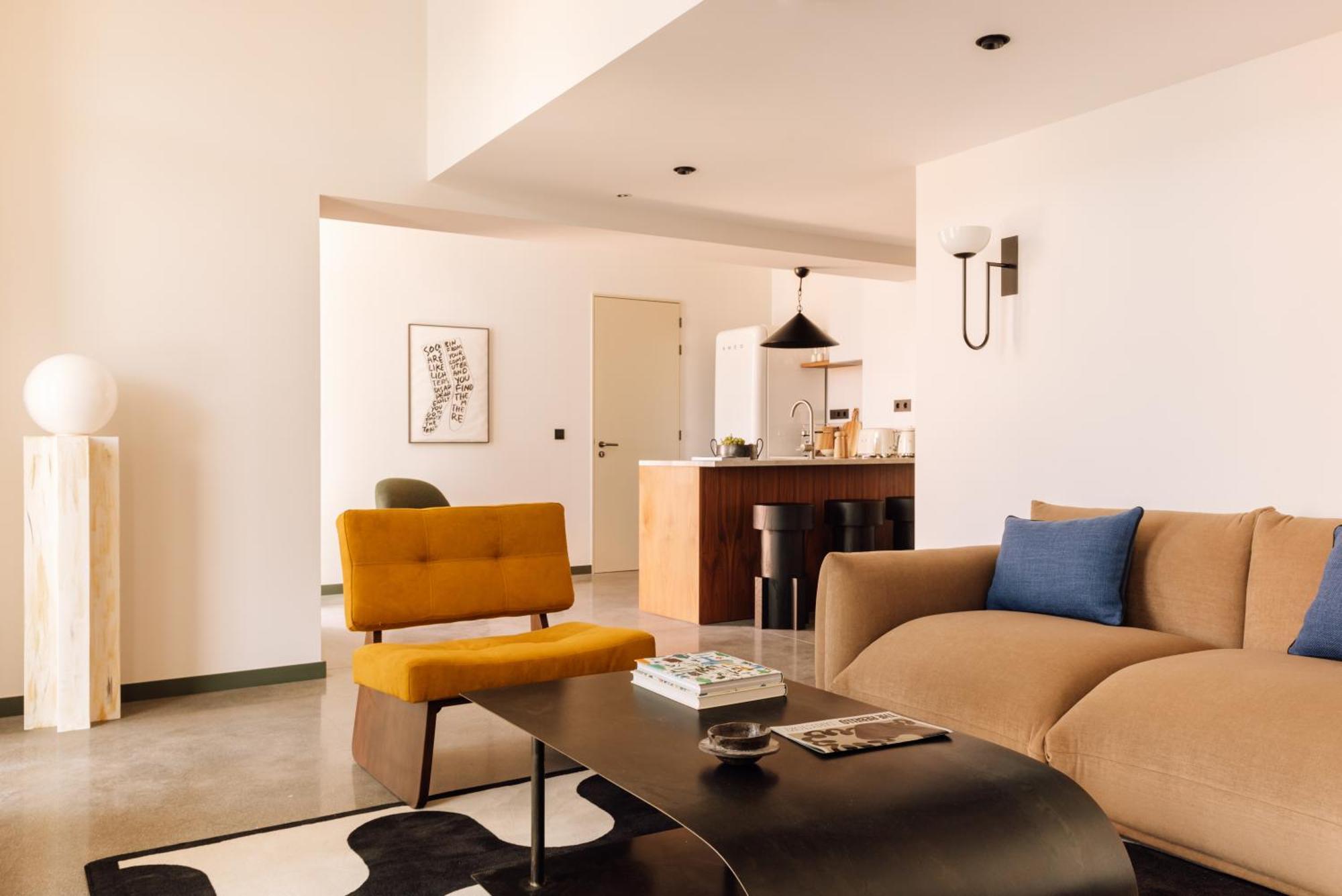 The Rebello Hotel & Spa - Small Luxury Hotels Of The World 加亚新城 外观 照片 Interior of a suite at the Hotel