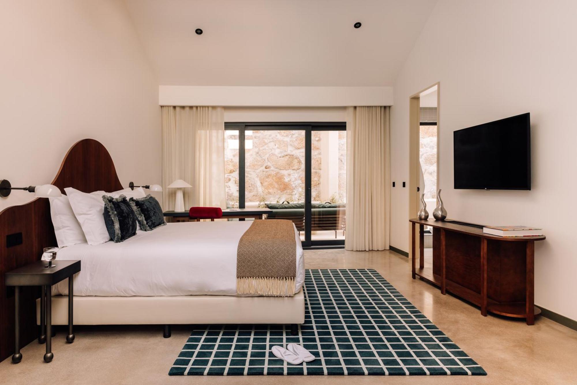 The Rebello Hotel & Spa - Small Luxury Hotels Of The World 加亚新城 外观 照片 A bedroom at the hotel