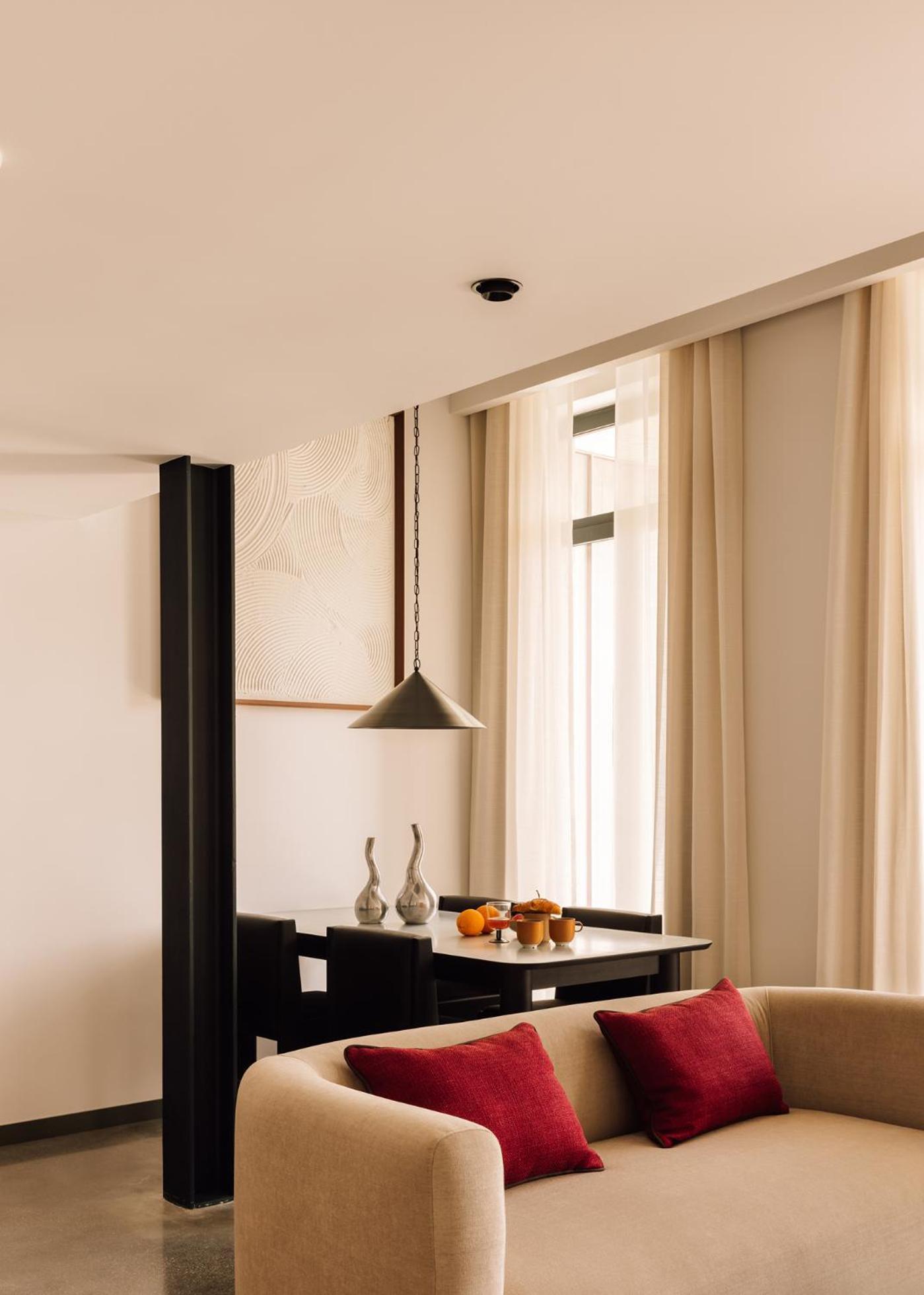 The Rebello Hotel & Spa - Small Luxury Hotels Of The World 加亚新城 外观 照片
